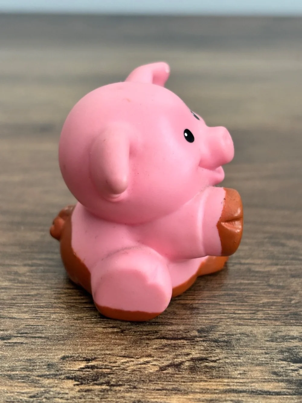 Fisher Price Little People Muddy Pig Mud Sitting Farm Animal Toy Figure 2007